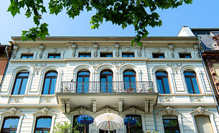Traumhafte Altbauwohnung in Stadtnähe